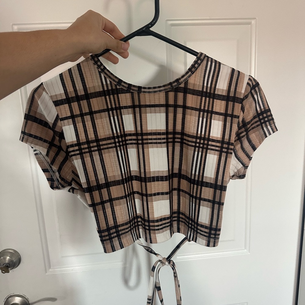 Trendy Plaid Crop Top - Tan and White